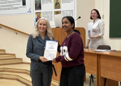 В СГМУ состоялась первая конференция "Языки Индии и русский язык"