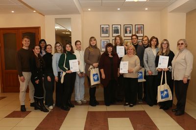 22 декабря в СГМУ состоялась торжественная церемония подведения итогов и награждения победителей конкурса «Лучший студенческий научный кружок СГМУ 2025 года»