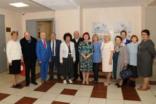 В СГМУ состоялась встреча выпускников стоматологического факультета, окончивших вуз 50 лет назад