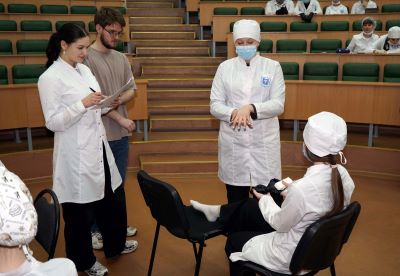 Учащиеся профильных медицинских классов СГМУ соревновались в конкурсе «Медицина - мое будущее»