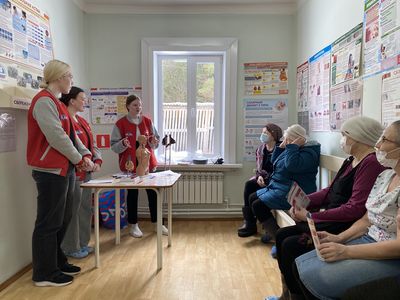 Студенты СГМУ отправились в масштабный медицинский десант по Виноградовскому району в рамках проекта «Здоровье северян»