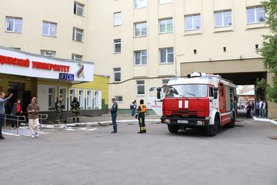 Сегодня в СГМУ прошли пожарно-тактические учения МЧС России