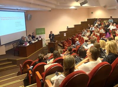 Клиницисты СГМУ и РУДН провели в Архангельске семинар, посвященный инновациям в акушерстве и гинекологии с позиций доказательной медицины